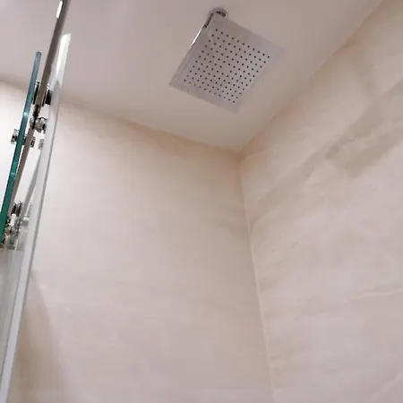 Standardna Soba Centar 205